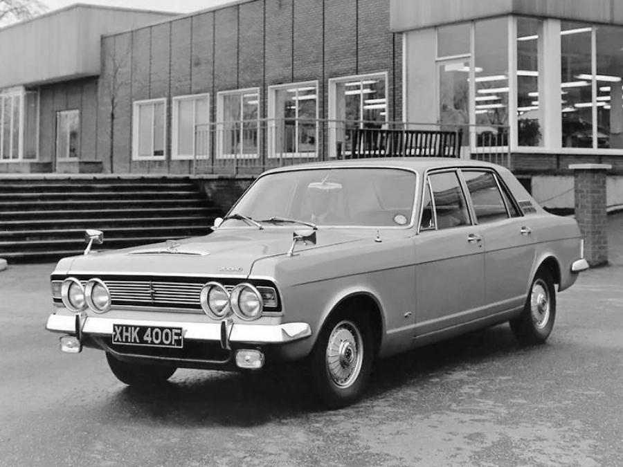  Ford Zodiac Executive Saloon 1966 года  (фото 2 из 3)